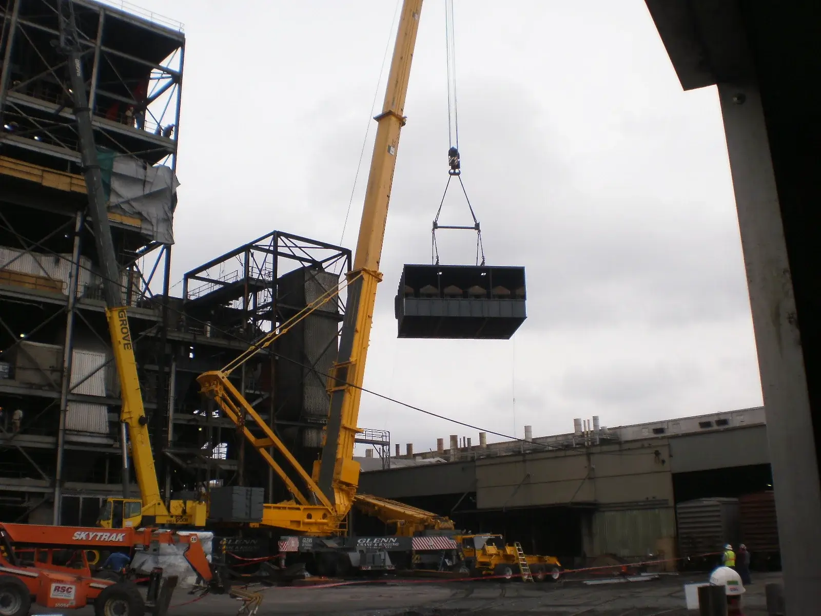 How Mechanical Dust Collectors Help to Preserve Equipment