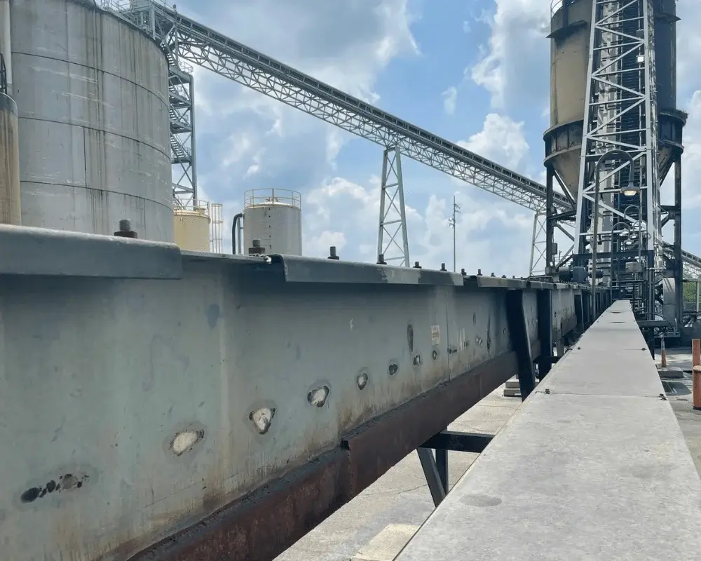 Mechanical Fly Ash Conveyors vs. Pneumatic Systems